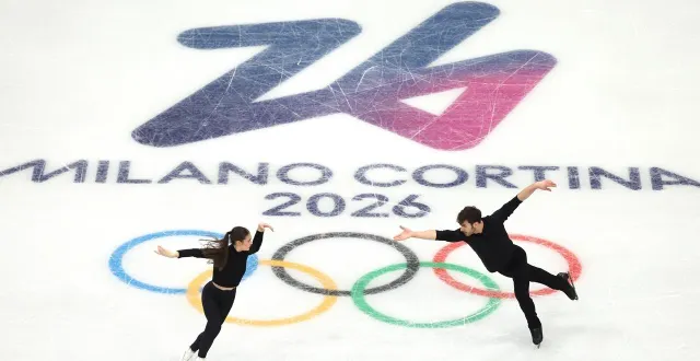 photo  laurence fournier beaudry et guillaume cizeron seront candidats à la médaille d’or en danse sur glace.  &copy;  getty images via afp 