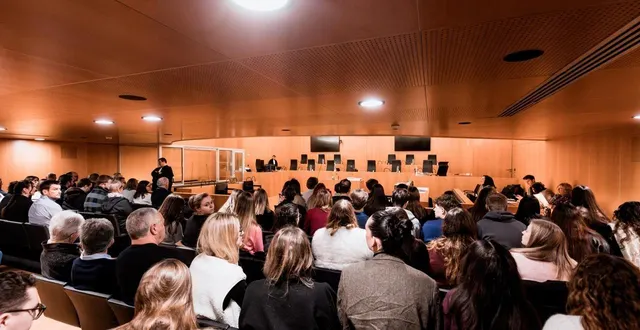 photo  le 6 février 2026 à caen, la salle d’audience de la cour d’assises du calvados est comble lors de l’ouverture du procès de marwane mohamed, accusé du meurtre de jean-philippe autain.  &copy;  justin picaud / ouest-france 