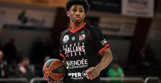 photo  marquise moore a pourtant inscrit 21 points lors de la défaite de challans sur le parquet de denain.  &copy;  archive laurent gelot 