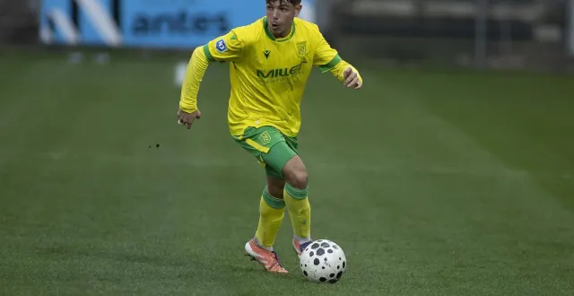 photo  tom raiani a inscrit le seul but nantais à chauvigny.  &copy;  archives philippe jeuland 