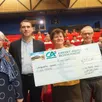 photo  à partir de la gauche : jacqueline letissier, trésorière de l’association ciné ferté ; frédéric gauché, directeur de la caisse locale du crédit agricole ; marie-christine chatel, présidente de ciné ferté ; pascal chivard, président et catherine rebel, vice-présidente de la caisse locale du crédit agricole. 