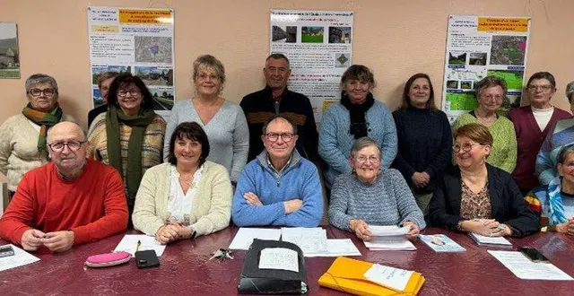 photo  les membres du conseil d’administration du centre d’animation du plateau du sap.  &copy;  ouest-france 