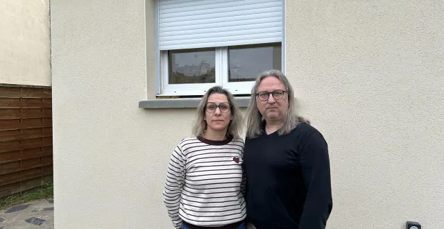 photo  christelle et goran luchin attendent toujours que le chantier d’extension de leur maison soit terminé.  &copy;  ouest-france 