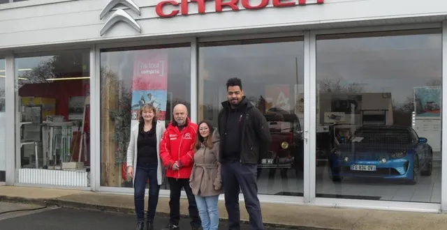 photo  m. et mme bardet et leurs successeurs stève et lise simax.  &copy;  le maine libre 