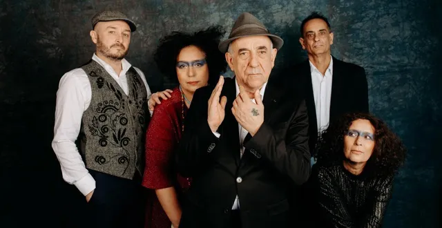 photo  le groupe lo’jo.  &copy;  claire huteau 