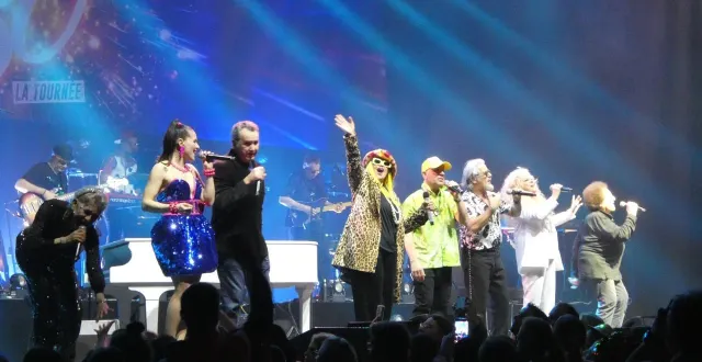 photo  lio, plastic bertrand mais aussi partenaire particulier, boney m legend ont mis l’ambiance à antarès arena  &copy;  le maine libre 