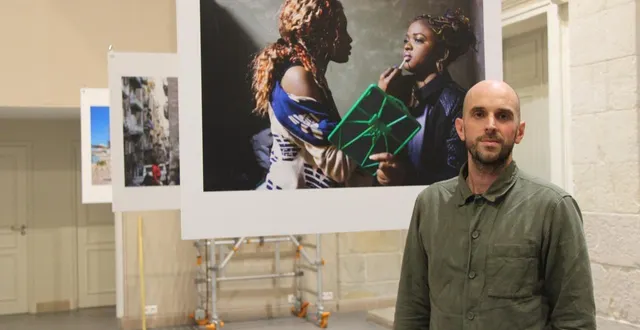 photo  le photographe camille millerand expose une centaine de clichés tirés en grand format spécialement pour l’occasion à la halle-au-blé de la flèche (sarthe) jusqu’au 22 mars 2026.  &copy;  ouest-france 