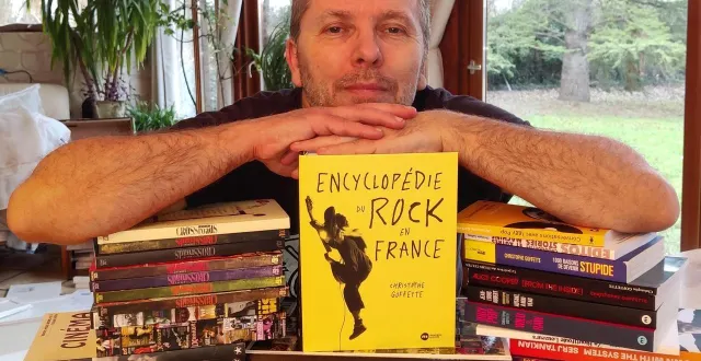 photo  christophe goffette présentera notamment « encyclopédie du rock en france » lors du 18e salon du disque, à bressuire.  &copy;  document remis – axel goffette 