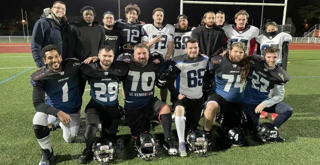 photo  les joueurs de foot us du tonnerre de brest seront tous devant le super bowl ce dimanche soir.  &copy;  ouest-france 