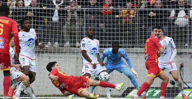 photo  le but du manceau lucas buades face au stade lavallois, le 7 février 2026.  &copy;  mathieu pattier / ouest france 