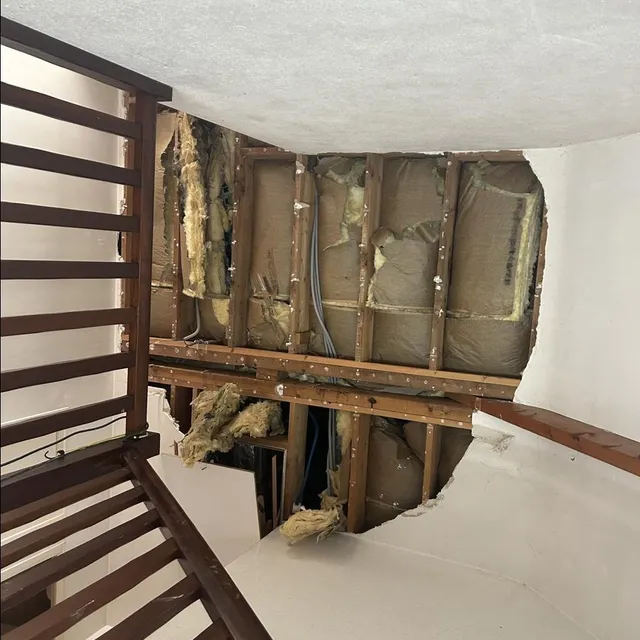 photo le plafond de la maison de denis perrio, samedi 7 février 2026.  ©  ouest-france