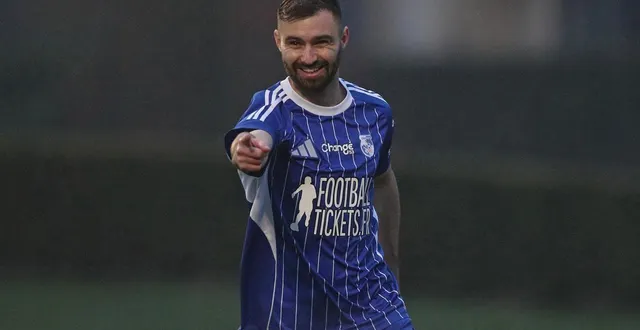 photo  dimitri legendre a inscrit le but de la victoire de l’us changé face à saint-sébastien, samedi 7 février.  &copy;  jean-françois quinebêche 