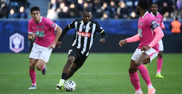 photo  lilian raolisoa et angers-sco peuvent faire un grand pas vers le maintien s’ils battent toulouse ce dimanche.  &copy;  josselin clair 