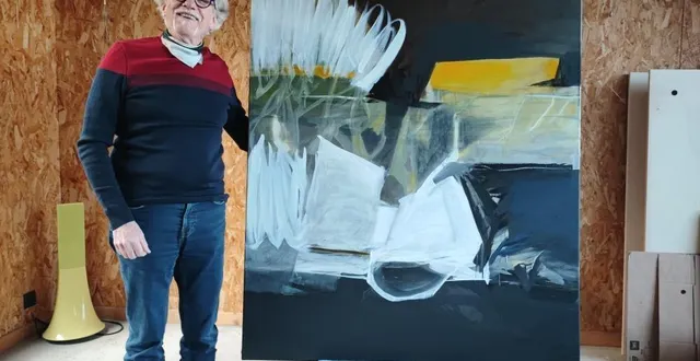 photo  jean-pierre bouttier, alias akil, et son tableau qui sera exposé au grand palais éphémère, à paris.  &copy;  ouest-france 