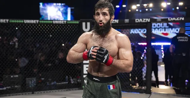 photo  abdoul abdouraguimov a remporté son combat par décision unanime au pfl dubaï, samedi 7 février 2026.  &copy;  jose peã±uela / pfl 