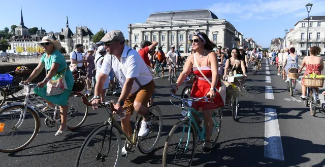 photo  les places pour anjou vélo vintage pourront être revendues de manière encadrée via une plate-forme dédiée.  &copy;  archive co - josselin clair 