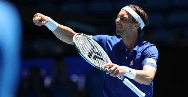 photo  arthur rinderknech a battu alex molcan, ce dimanche.  &copy;  colin murty / afp 