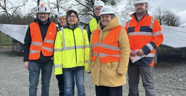 photo  vion, vendredi 6 février 2026. des élus de vion et du pays sabolien ont inauguré la ferme, en présence de techniciens de jpee, qui a mené le chantier.  &copy;  le maine libre 