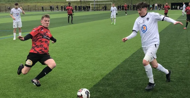 photo  les ploërmelais de menant (à droite), ont pris le dessus sur caro et les bainsois, dimanche 8 février 2026.  &copy;  ouest-france 