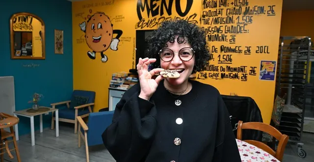 photo  « transformer la gourmandise en solidarité. » rwaïda ayache a fondé le salon de thé associatif et solidaire dealer de cookies, rue des chevaux à laval (mayenne).  &copy;  marc ollivier, ouest-france 