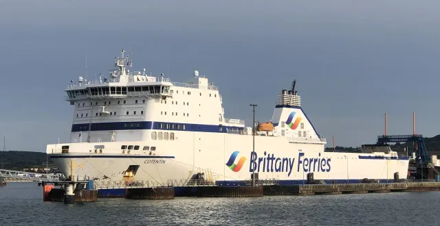 photo  grâce en grande partie à la brittany ferries, le trafic transmanche au départ de cherbourg comme à l’arrivée d’irlande ou de grande-bretagne va s’accroître en 2026.  &copy;  ouest-france 