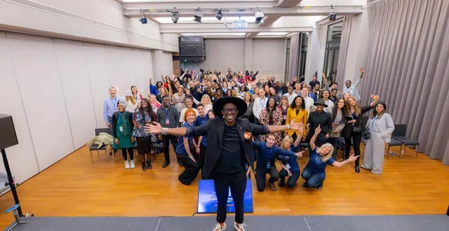 photo  steves hounkponou a fondé une académie pour aider les entrepreneurs et les salariés à se démarquer.  &copy;  polissons prod 