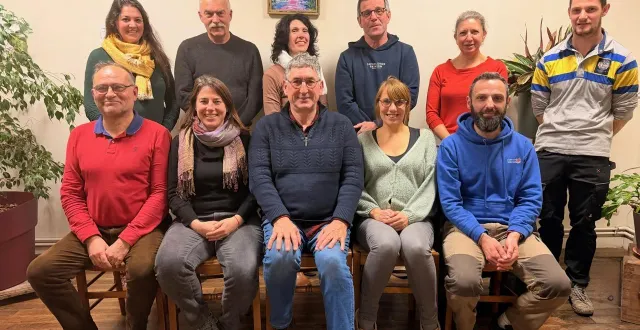 photo  les candidats de la liste « agir pour montreuil-le-chétif ».  &copy;  damien herisson 