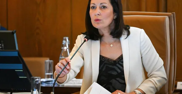 photo  la présidente de la collectivité, florence dabin, s’attend à un exercice budgétaire 2026 plus serein que celui de l’an dernier.  &copy;  archives co – laurent combet 