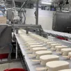 photo  l’usine de glaces ysco cherche de nouveaux endroits de stockage pour accompagner son accroissement de production. 