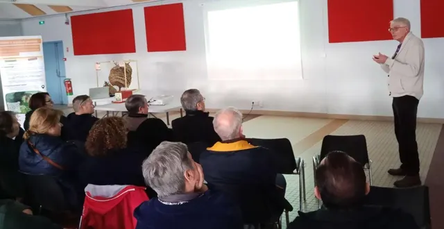 photo  intervention de jean-luc dénéchère, président de l’asad 49.  &copy;  co 