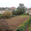 photo le terrain sur lequel le promoteur s’est engagé à acquérir pour le projet de logements sociaux au cœur de mamers.