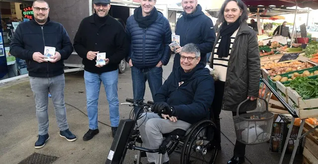photo  les ponts-de-cé, le 8 février 2026. les équipes de campagne, ici celle de jean-paul pavillon, œuvrent sur les marchés pour tenter de convaincre les électeurs de choisir leur champion.  &copy;  co – michel durigneux 