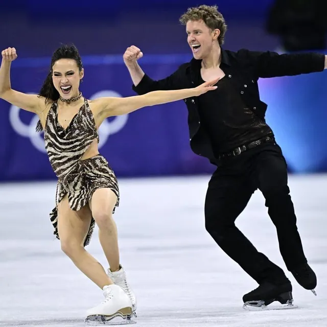 photo le couple américain madison chock et evan bates.  ©  julien de rosa / afp