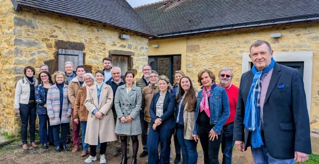 photo  les membres de la liste de thierry nore, « agir dans l’intérêt de saint-pavace »  &copy;  le maine libre 