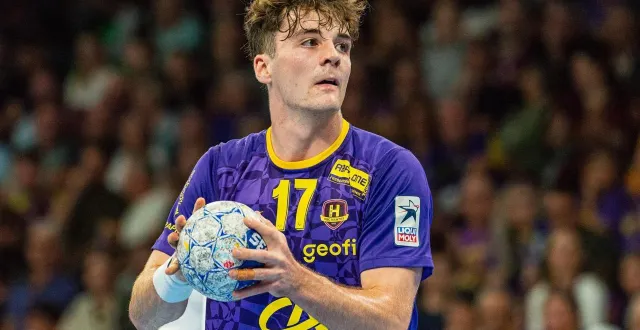 photo  noam leopold traîne une blessure à la cheville depuis l’euro.  &copy;  baptiste mura 