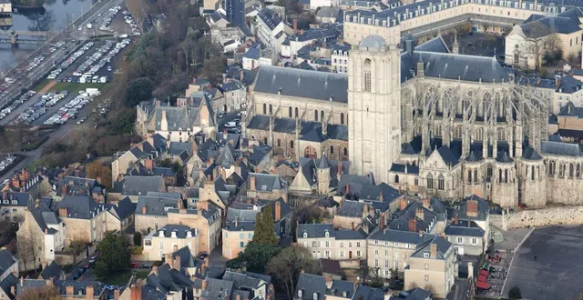 photo  que feriez-vous si vous étiez maire du mans ? on attend vos propositions.  &copy;  archives ouest-france 