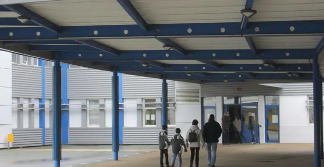 photo  deux incidents, la même semaine, dans le collège clément-janequin à avrillé.  &copy;  archives co 