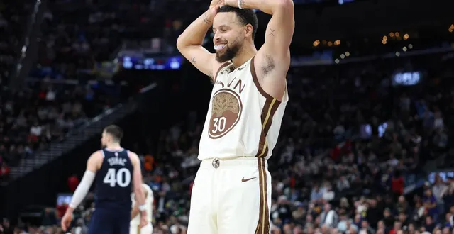 photo  stephen curry est forfait pour le nba all-star game.  &copy;  sean m. haffey / getty images via afp 