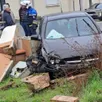 photo la voiture a tout détruit sur son passage, sans blesser personne.