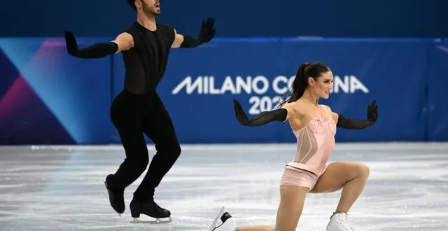photo  laurence fournier beaudry et guillaume cizeron ont été victimes d’une chute sur la glace à l’entraînement à la veille de leur programme libre alors qu’ils ont viré en tête avant l’épreuve et sont en pole pour l’or.  &copy;  millereau philippe / afp 