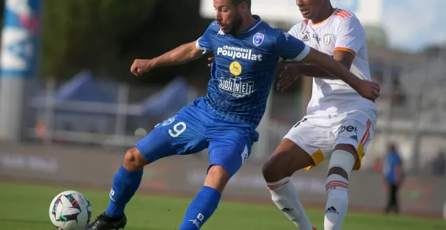 photo  kévin rocheteau a tout connu avec les chamois niortais, des meilleurs moments à la descente en national.  &copy;  co - marie delage 