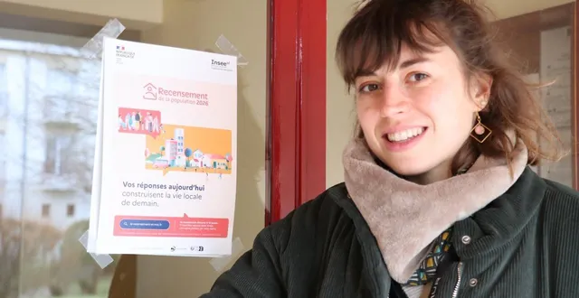 photo  maëlle dupont, ouvrière agricole durant toute l’année, revêt sa casquette d’agent recenseur le temps de quelques semaines à saumur, du 15 janvier au 22 février 2026.  &copy;  co 