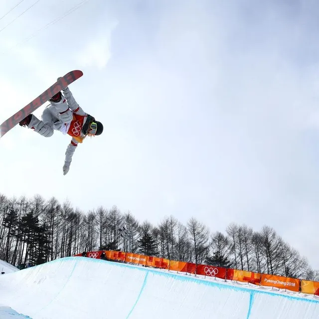 photo chloe kim, ici lors des jeux olympiques de pyeonchang en 2018, où elle a gagné son premier titre en halfpipe.  ©  cameron spencer / getty images via afp