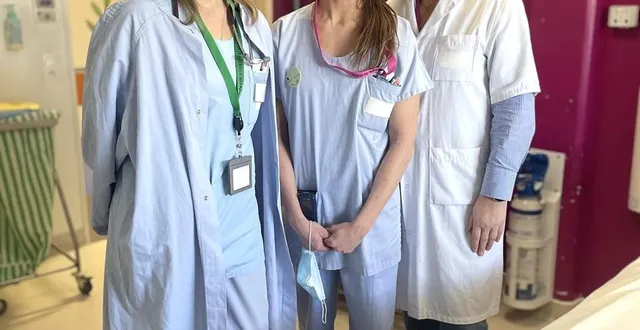 photo  le dr lina naruseviciene, anesthésiste, tiphaine rapicault, sage-femme, catherine nicolas, cadre de santé à la maternité de l’hôpital du mans, qui propose désormais une péridurale déambulatoire.  &copy;  chm 