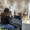 photo le nombre de barber shops a augmenté à angers entre 2022 et 2025. ils proposent des tarifs deux fois moins élevés que les coiffeurs classiques.