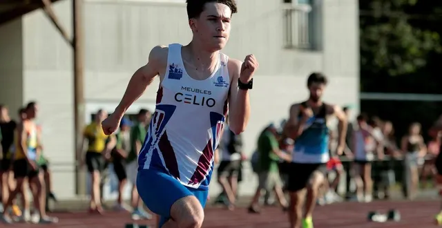 photo  la saison indoor permet à nathan michonneau de préparer au mieux ses rendez-vous estivaux.  &copy;  co - benoit felace 