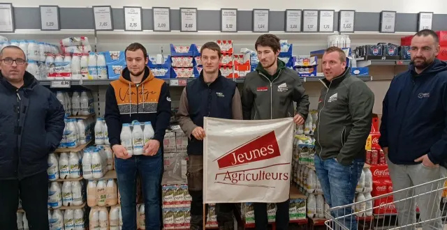 photo  les jeunes agriculteurs annoncent d’autres actions dans des super et hypermarchés.  &copy;  le maine libre 