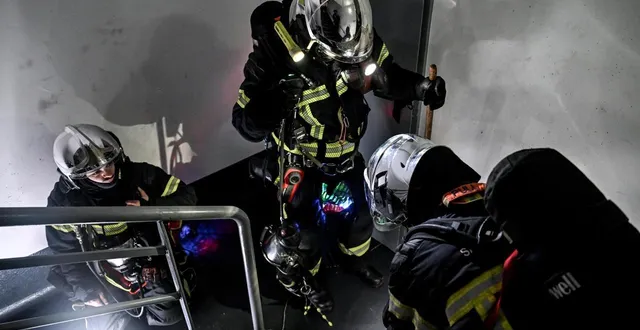 photo  des exercices de lutte contre le feu ont été organisés dans les parkings souterrains de l’hôtel de ville et de la place de la république, à caen, ce mercredi 11 février 2026.  &copy;  martin roche/ouest-france 