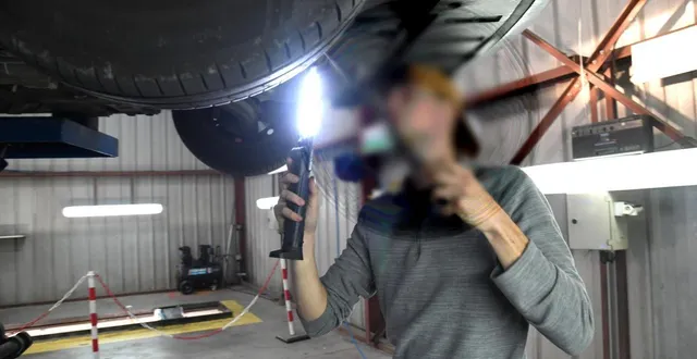 photo  bmw rappelle des centaines de milliers de véhicules.  &copy;  archives le maine libre 