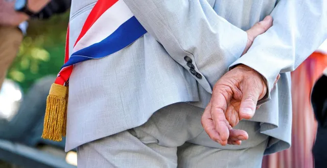 photo  un maire ne peut plus être également sénateur ou député (photo d’illustration).  &copy;  hans lucas via afp 